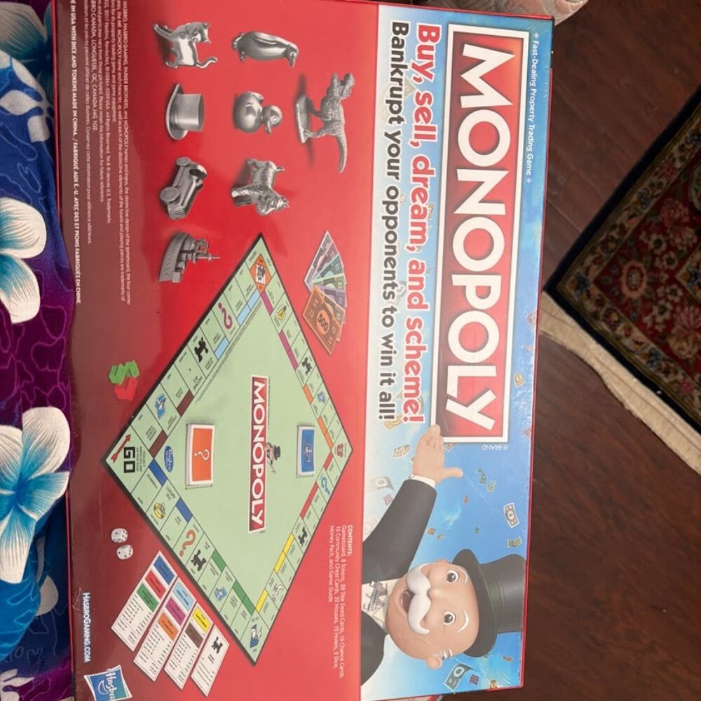 HASBRO MONOPOLY BOARD GAME